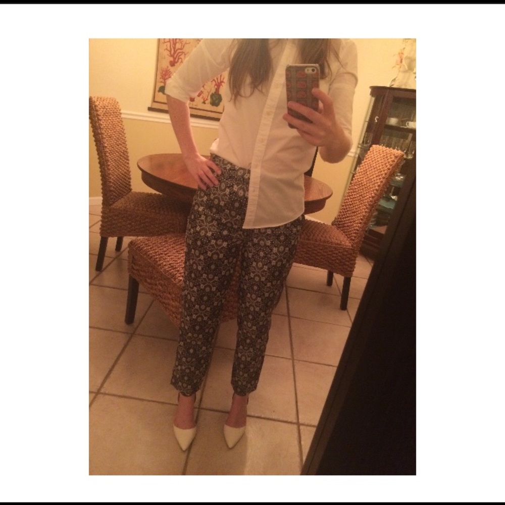 Forever21 party pants. Size 27. Like new.